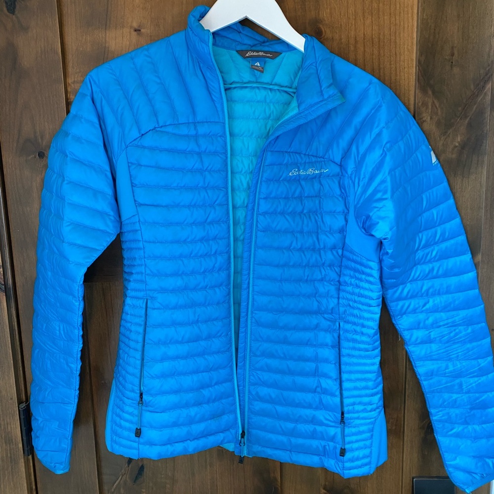 Eddie Bauer light weight puffer coat